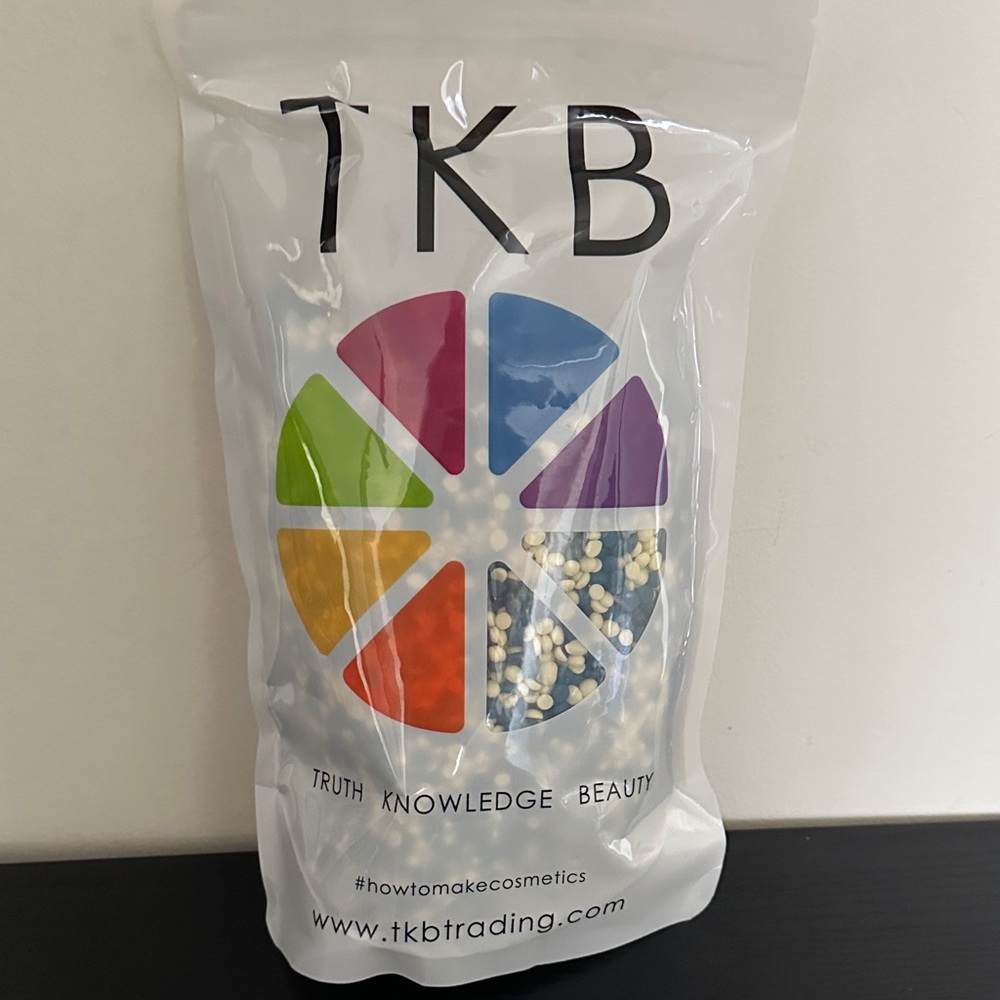 TKB Cosmetic blueberries&cream depilatory wax 1lb